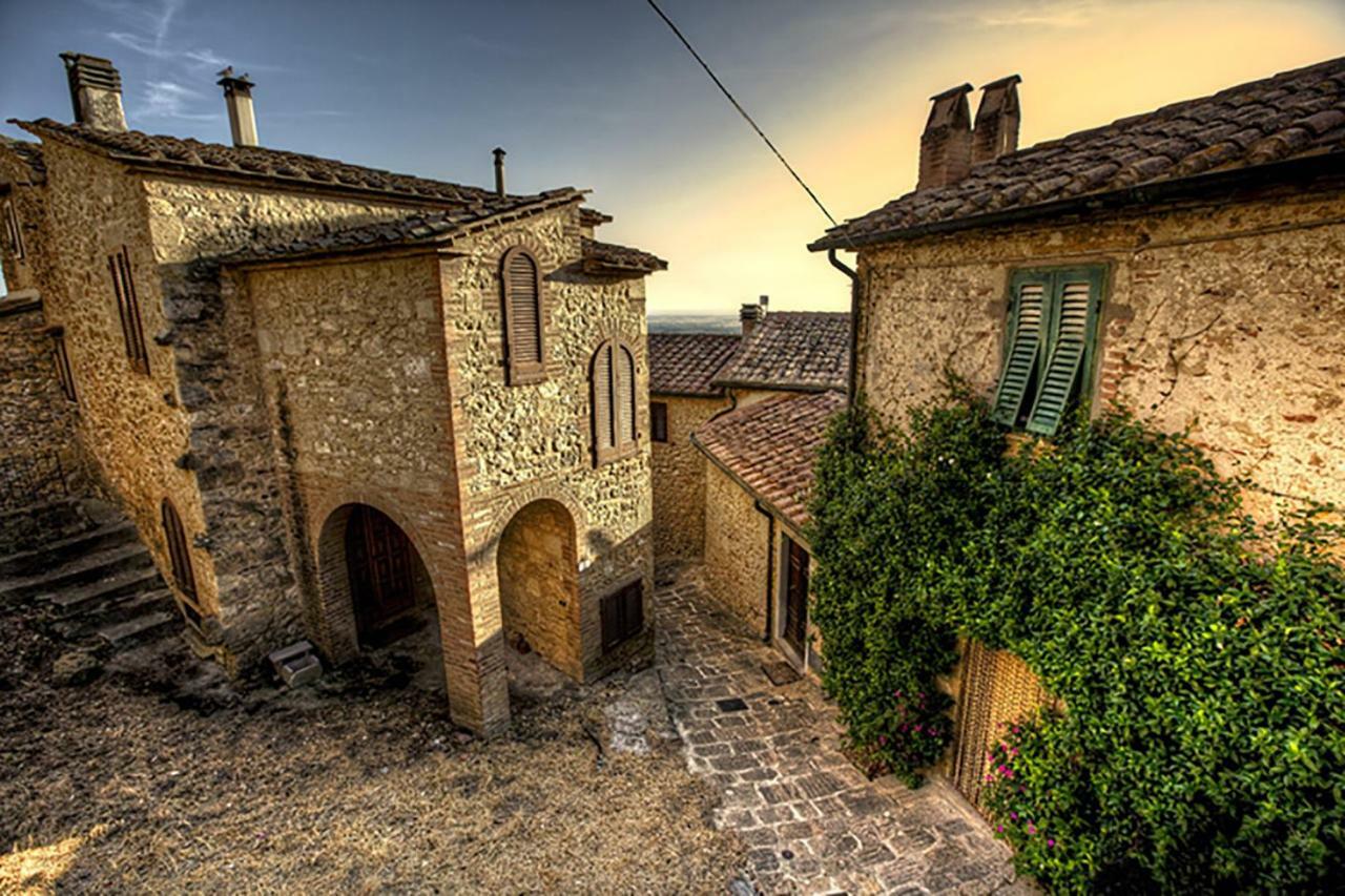 Апартаменты Casalevecchio Казале-Мариттимо Экстерьер фото